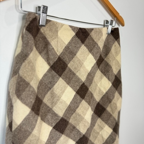 Caslon Virgin Wool and Mohair Plaid Brown Midi Skirt (Sz 6) - Picture 2 of 6